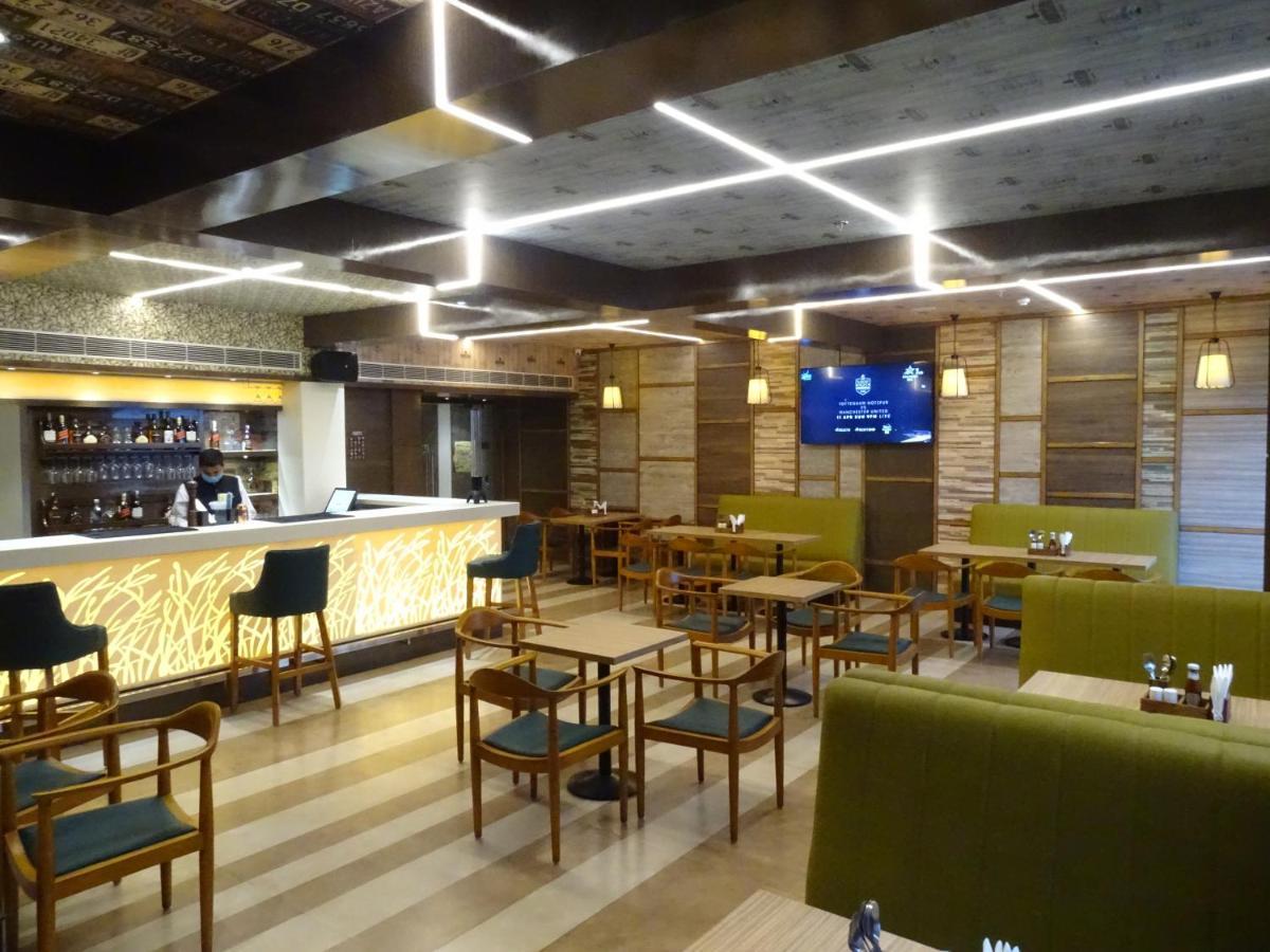 The Grand Arc Hotel & Convention Centre Shahjahanpur Dış mekan fotoğraf