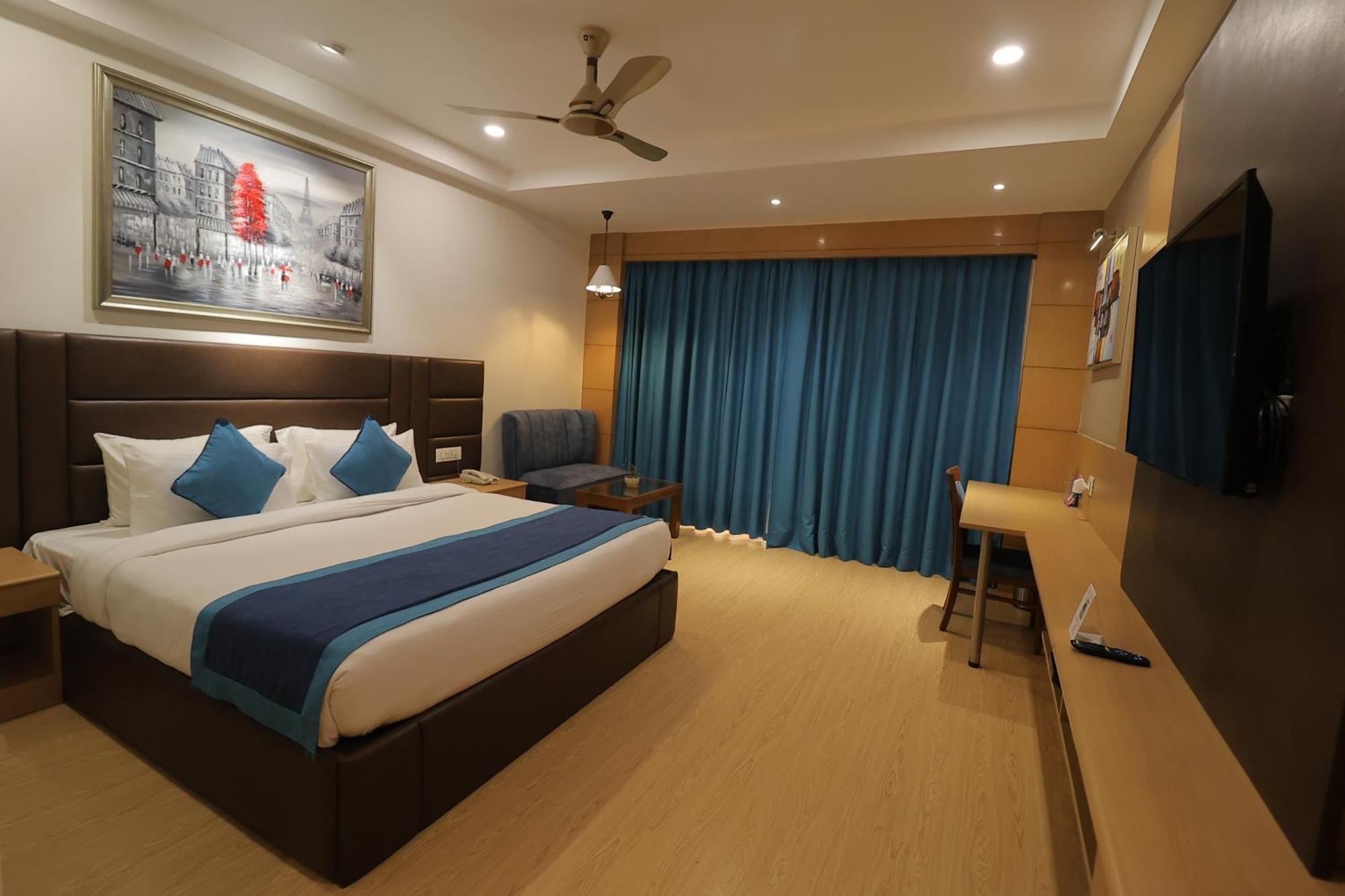 The Grand Arc Hotel & Convention Centre Shahjahanpur Dış mekan fotoğraf